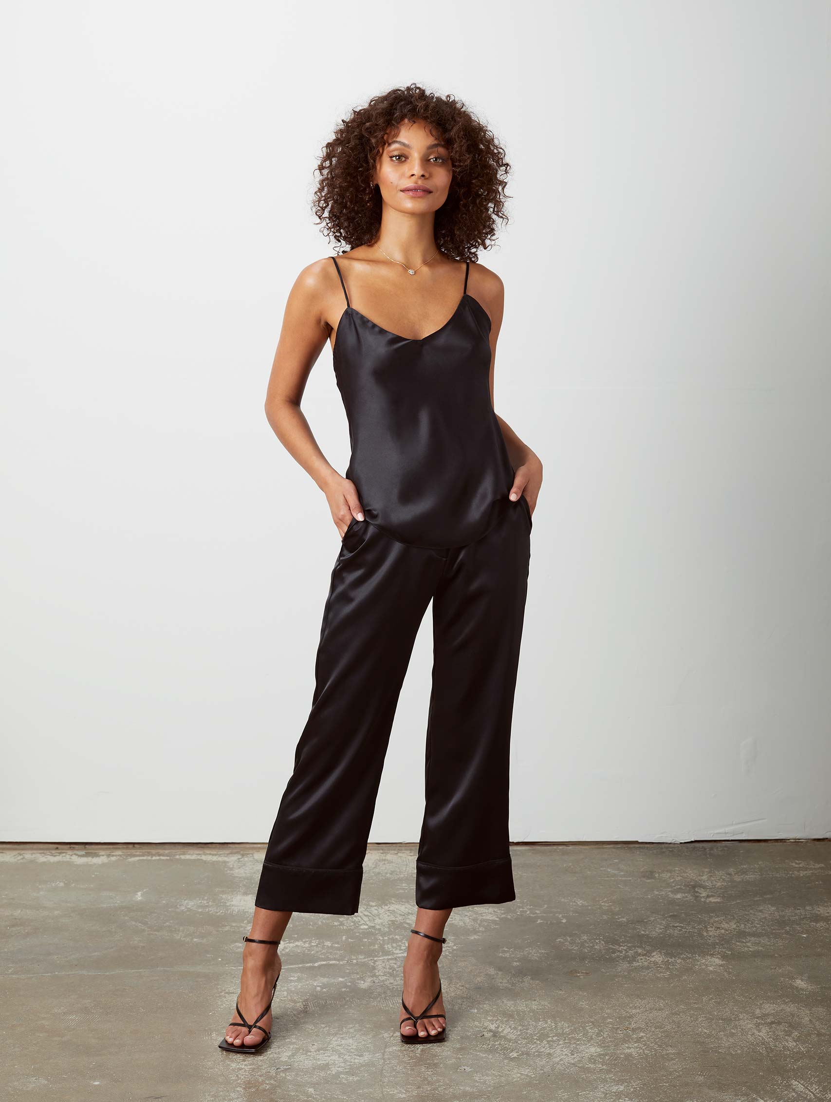 Shop with Friends at d'Offay Atelier | 1 Hour